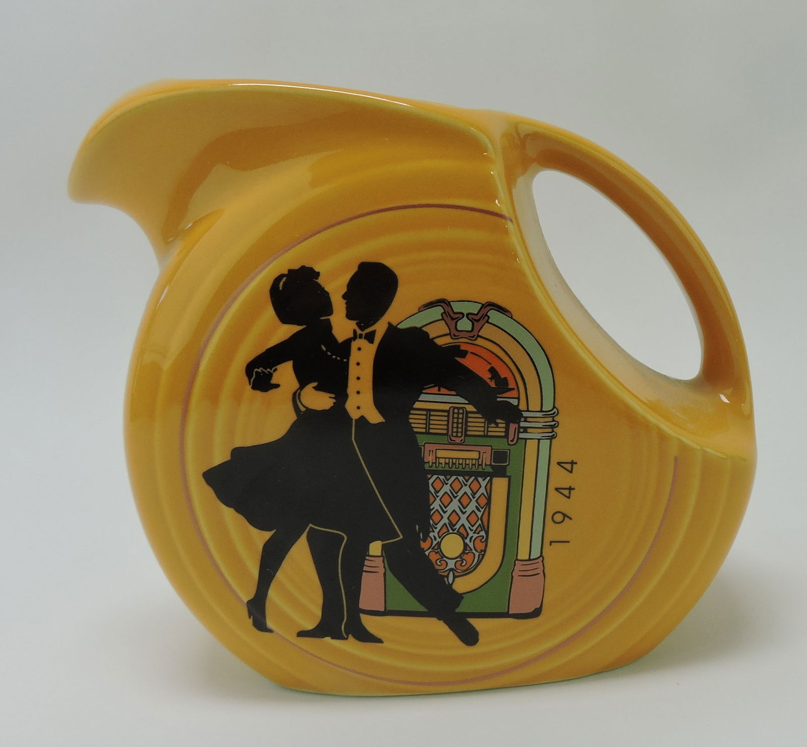 Fiesta Post 86 disc juice pitcher, (1 of 1)