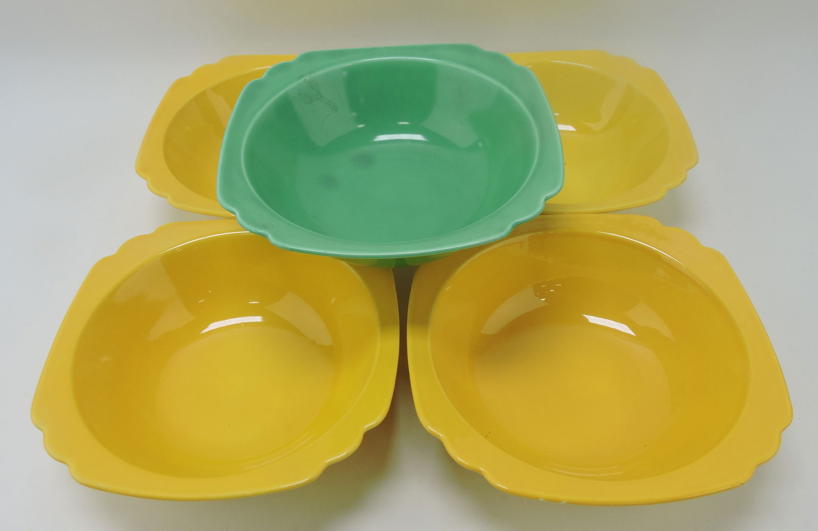 Riviera Century 8 1/4" serving bowl group, (1 of 1)