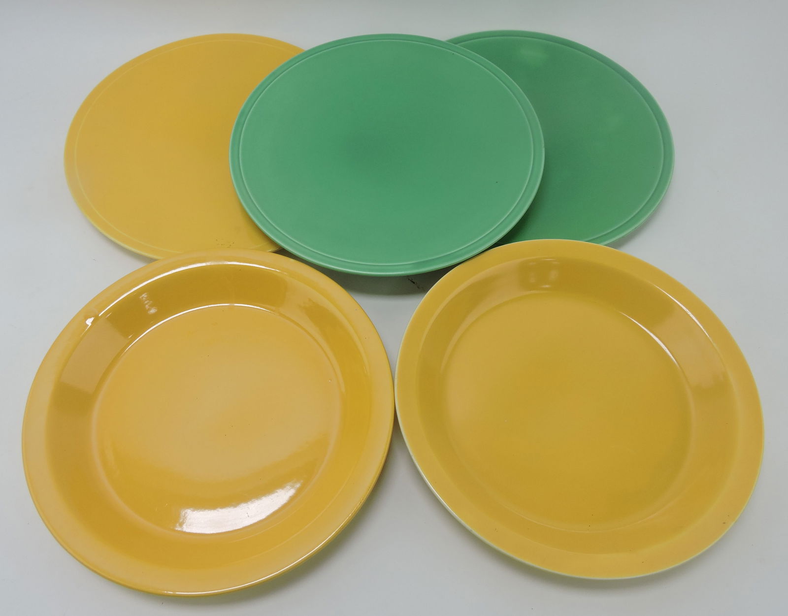 Kitchen Kraft lot of 3 cake plates and (1 of 1)