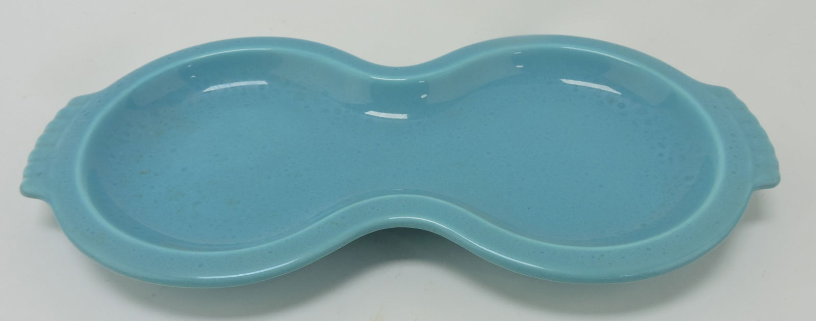 Fiesta figure 8 tray, turquoise (1 of 1)