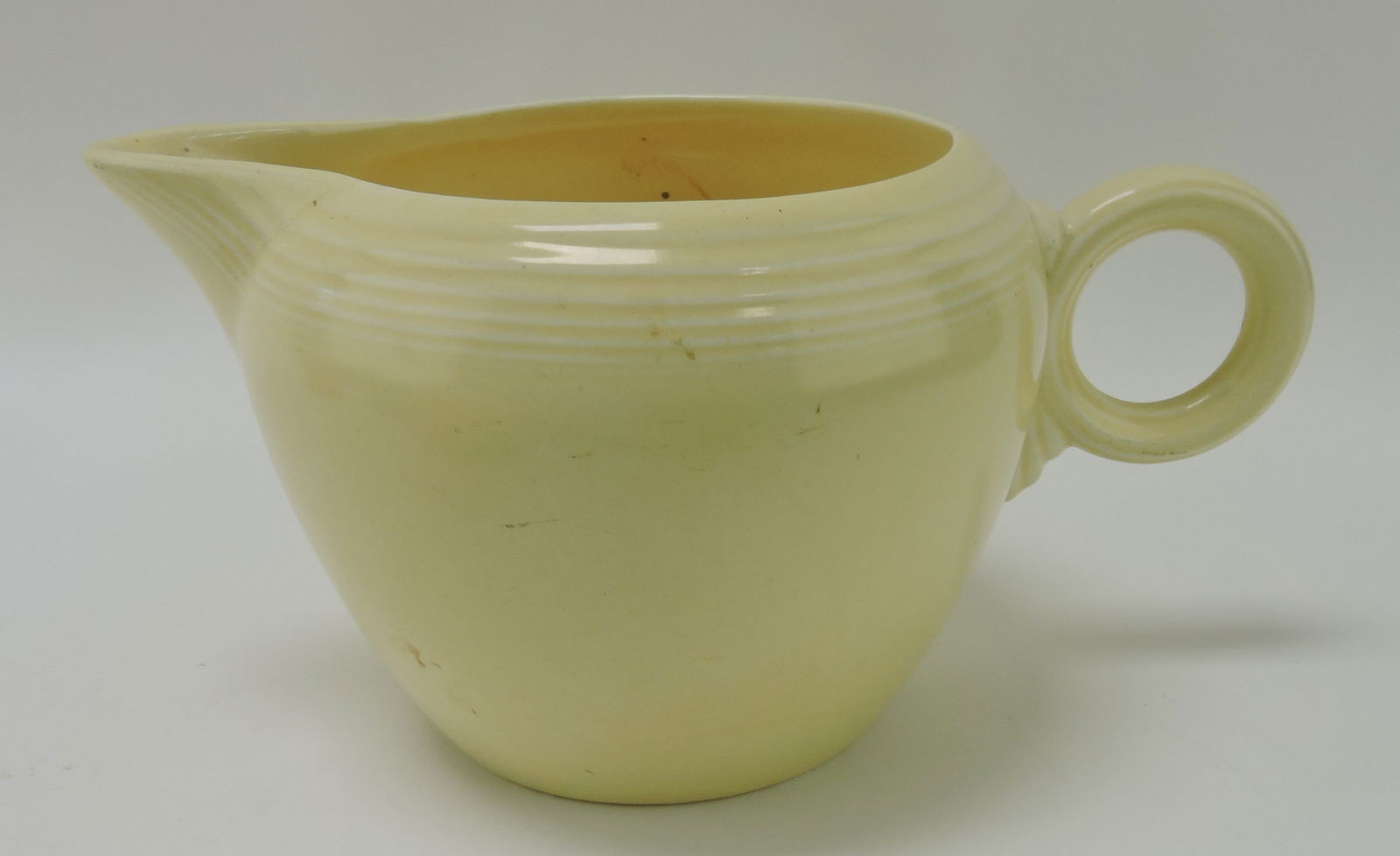 Fiesta two pint jug, ivory (1 of 1)