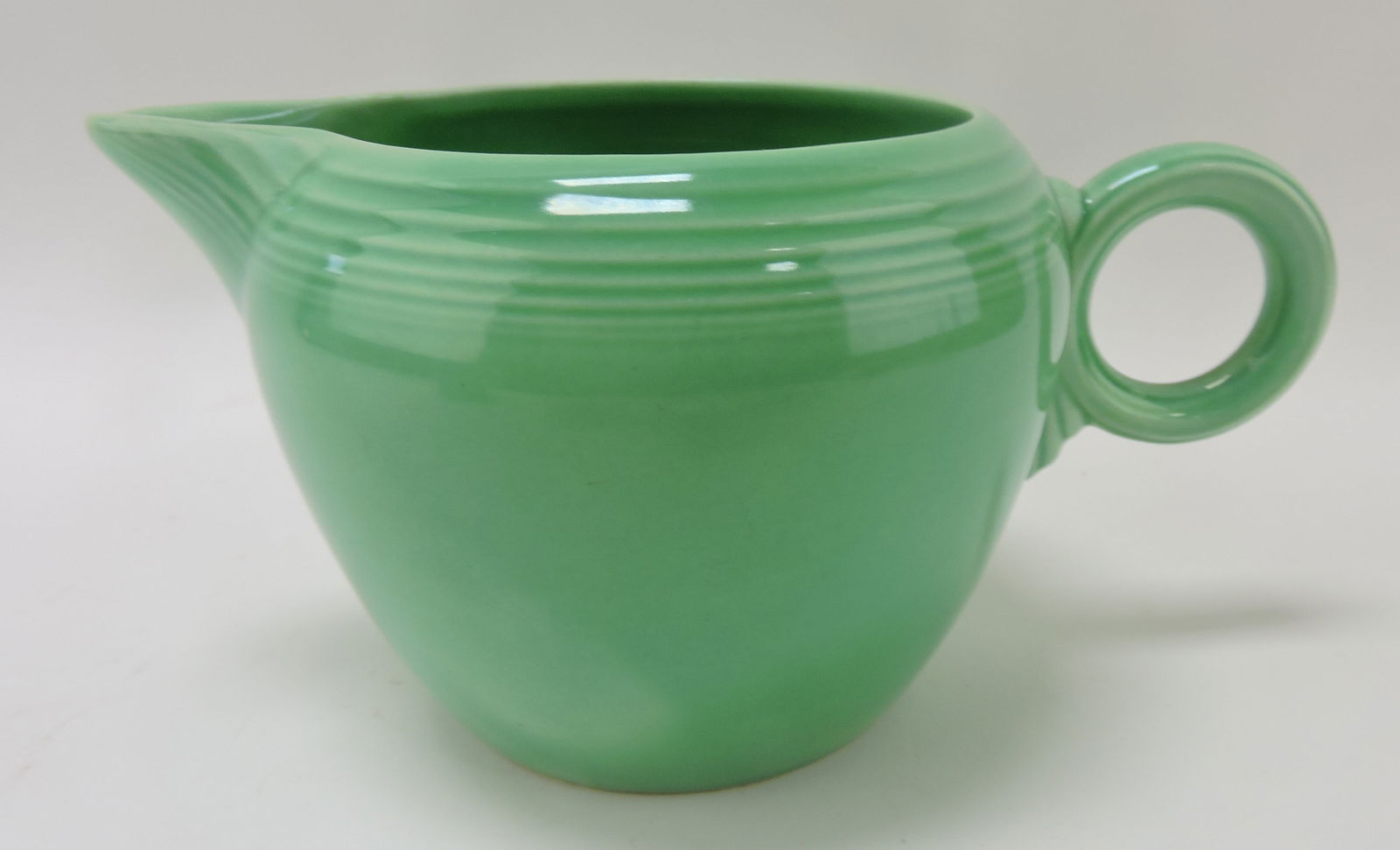 Fiesta two pint jug, green (1 of 1)