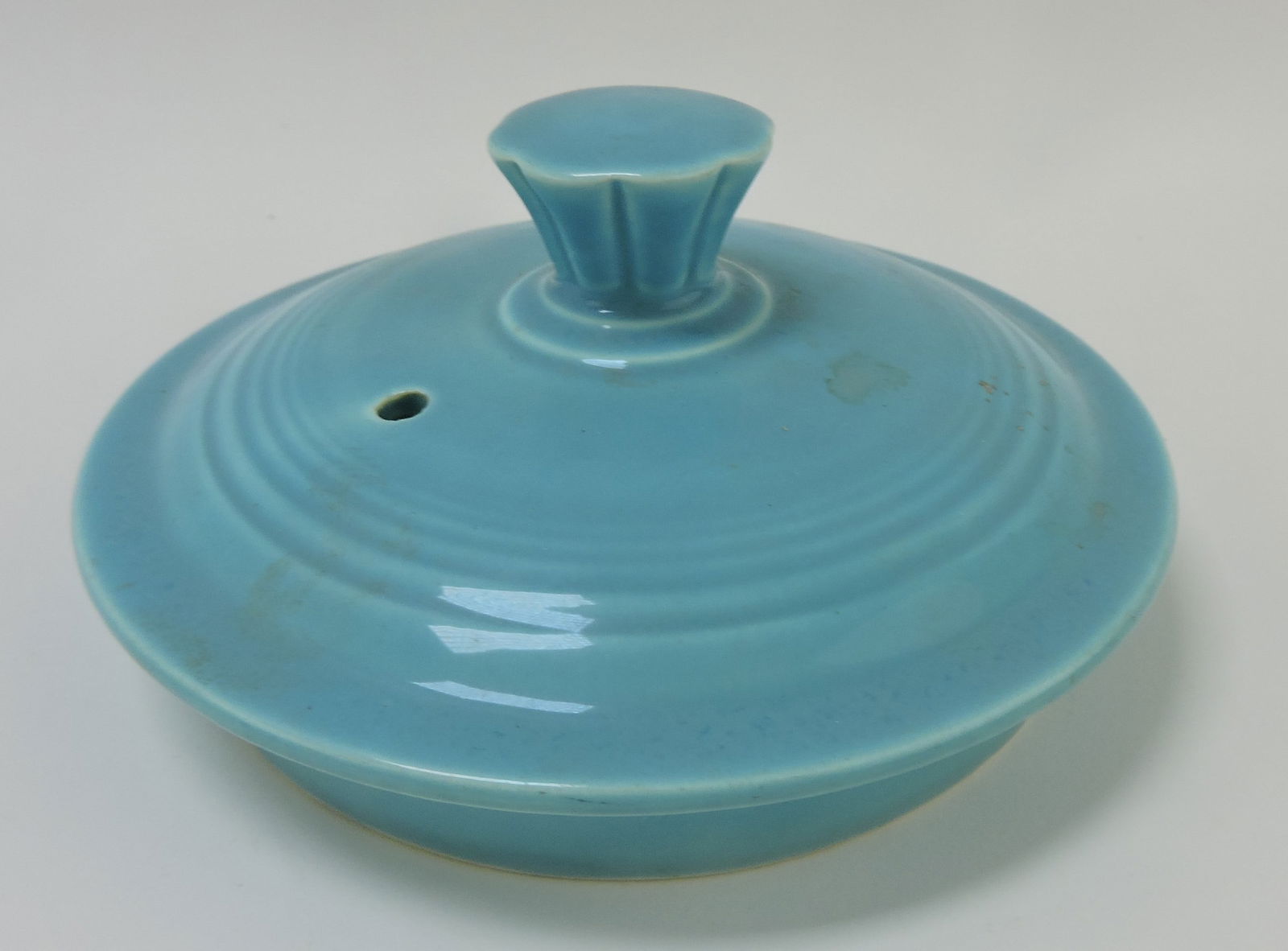 Fiesta large teapot lid, turquoise (1 of 1)