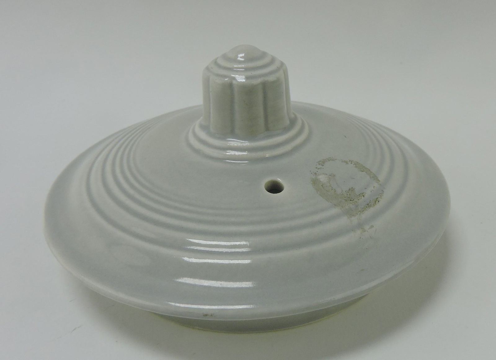 Fiesta medium teapot lid, gray: .