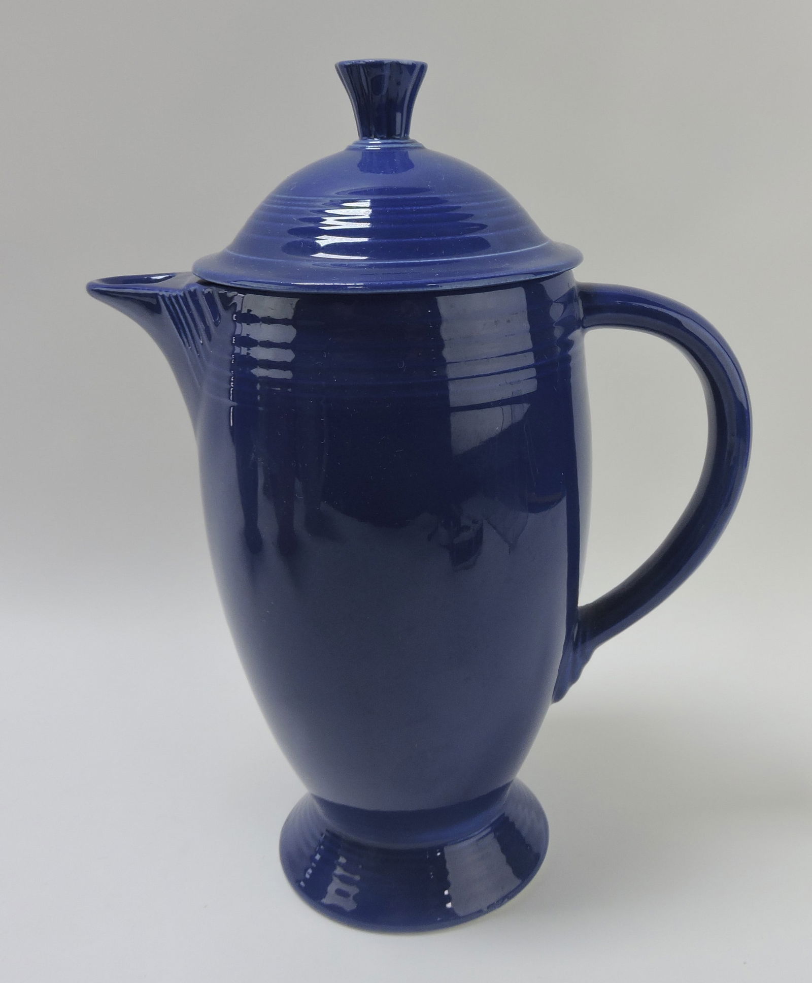 Fiesta coffee pot, cobalt (1 of 1)