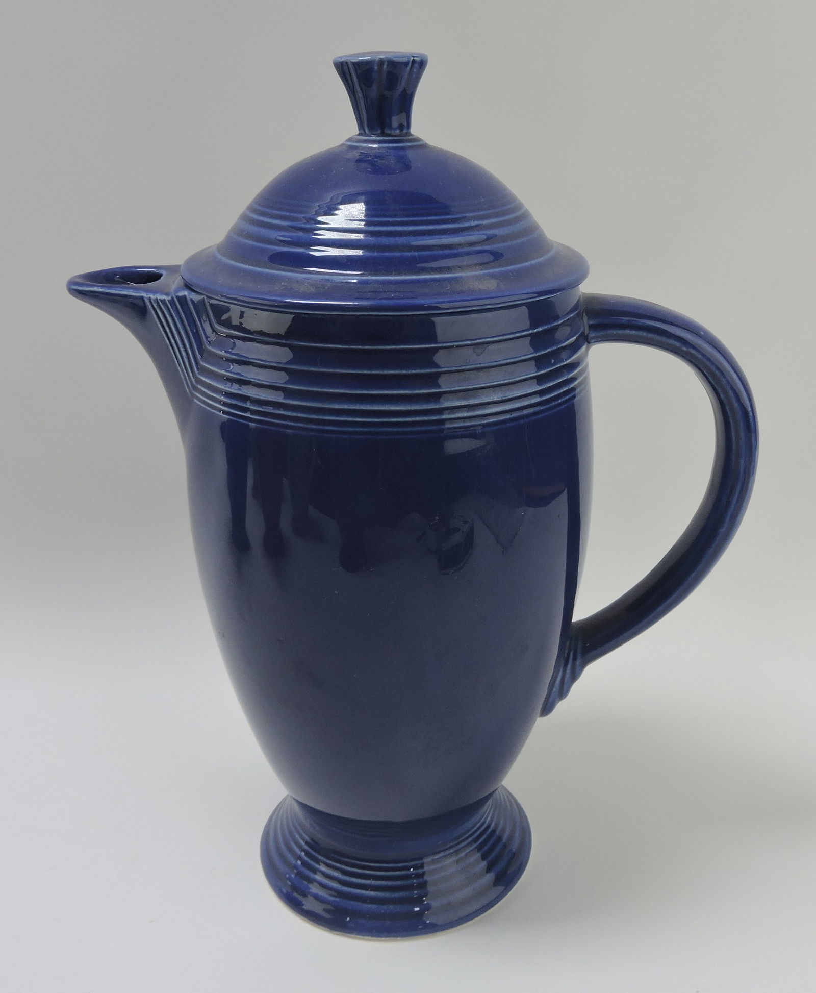 Fiesta coffee pot, cobalt (1 of 1)