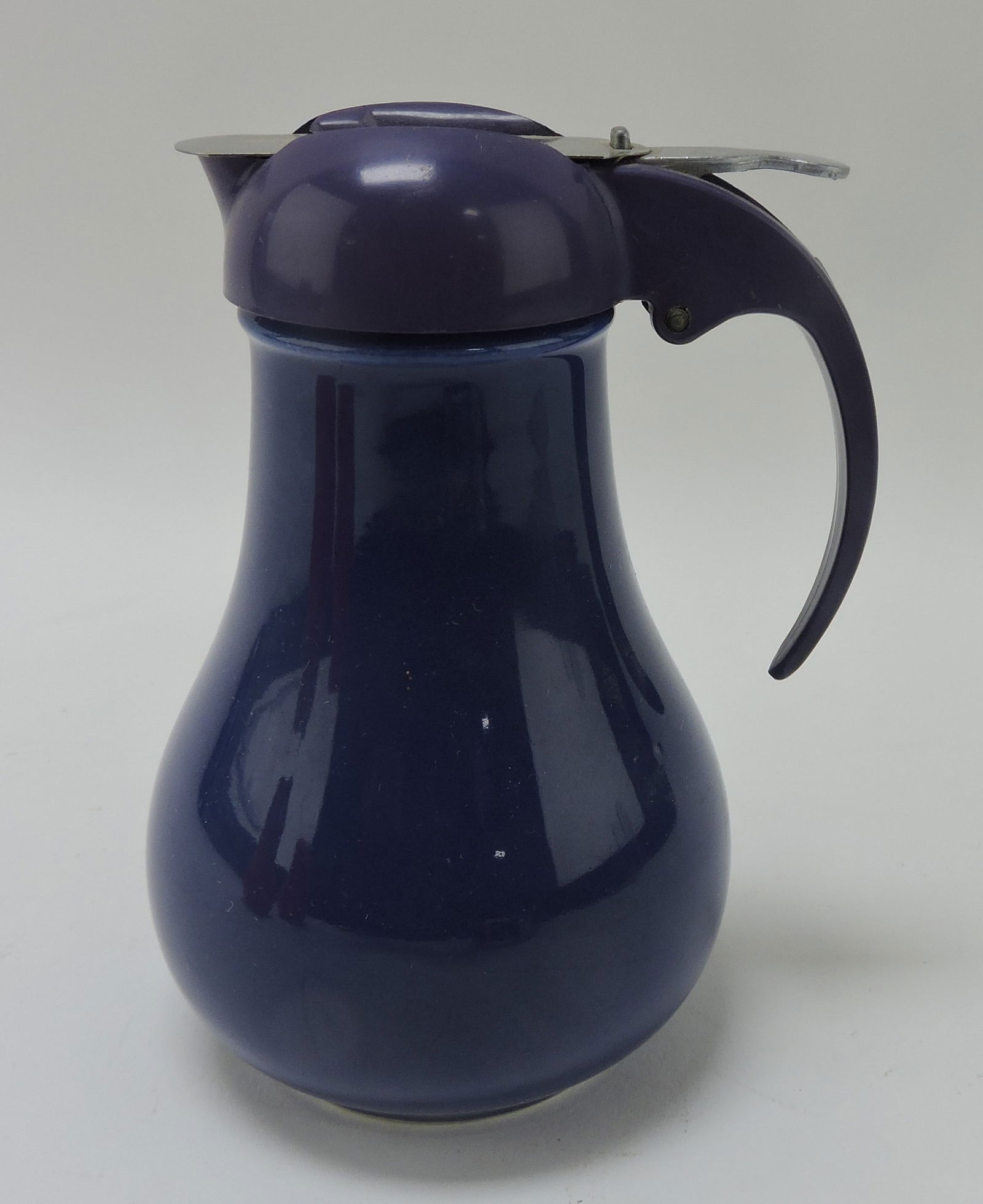 Fiesta syrup pitcher, cobalt (1 of 1)