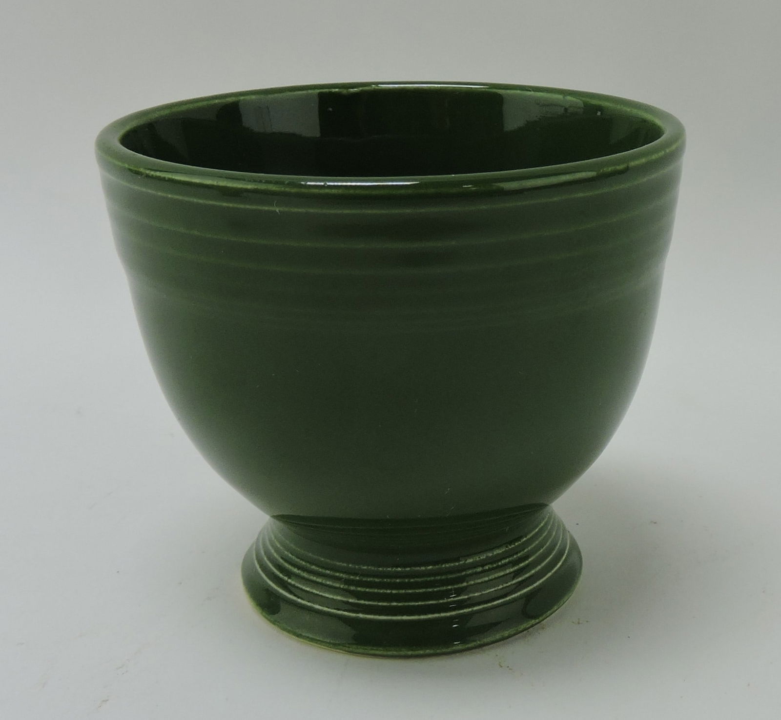 Fiesta egg cup, dark green (1 of 1)