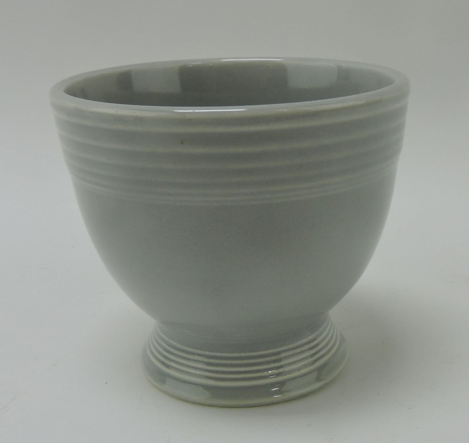 Fiesta egg cup, gray (1 of 1)