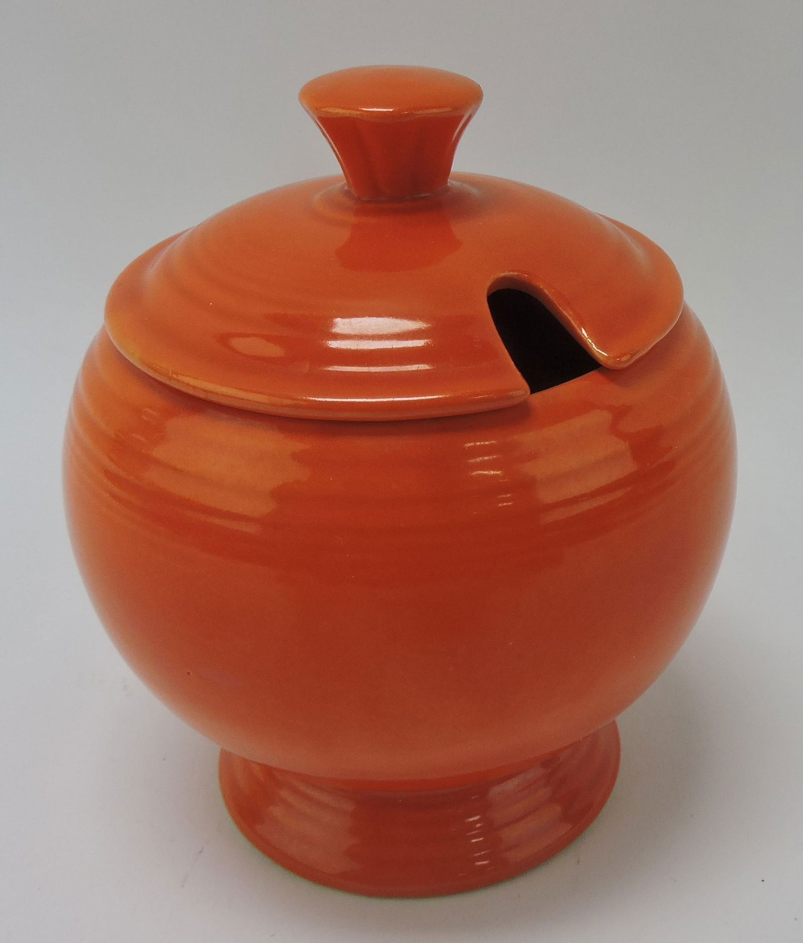 Fiesta marmalade, red, chip to finial (1 of 1)