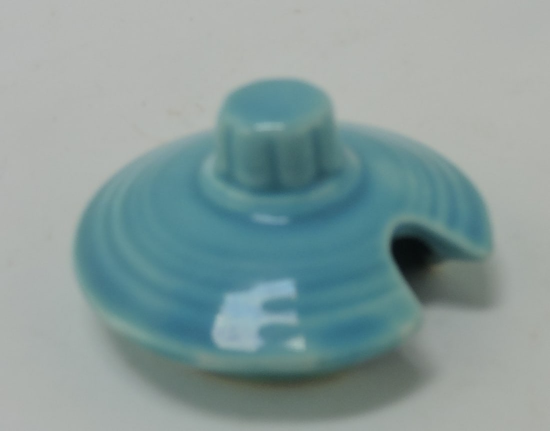 Fiesta mustard lid, turquoise: .