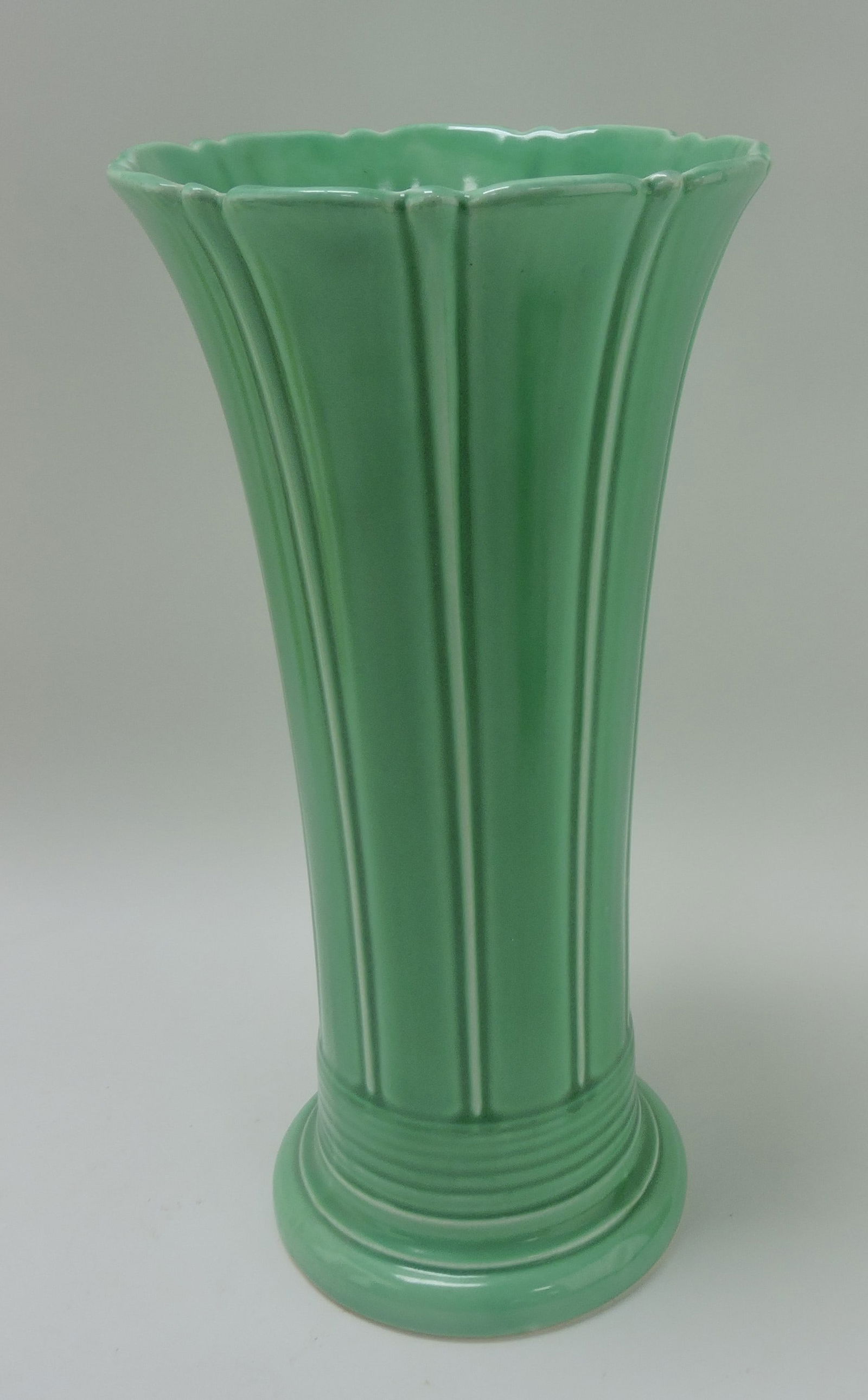 Fiesta 12" flower vase, green (1 of 1)