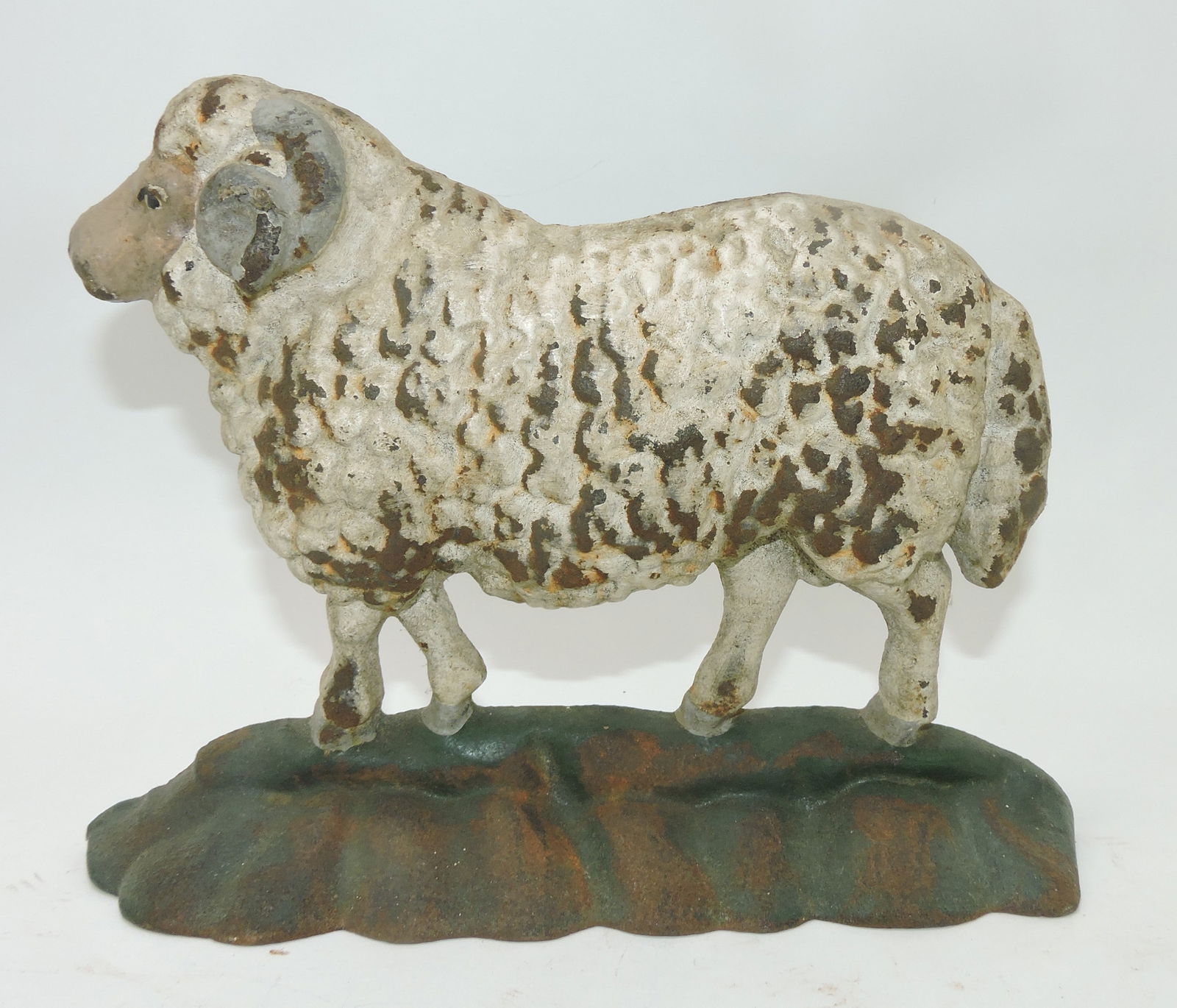 Cast iron sheep door stop, 7" (1 of 2)