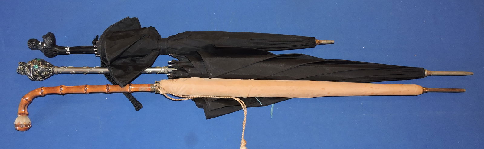 Lot of 3 umbrellas with fancy handles (1 of 2)