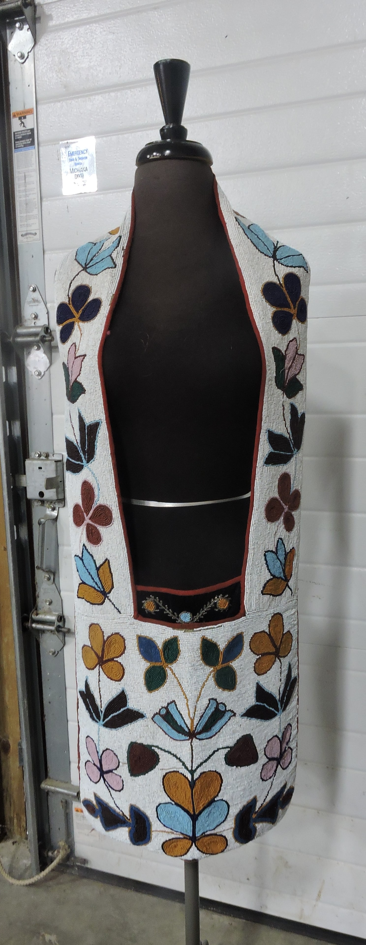 Native American Indian beaded apron (1 of 6)