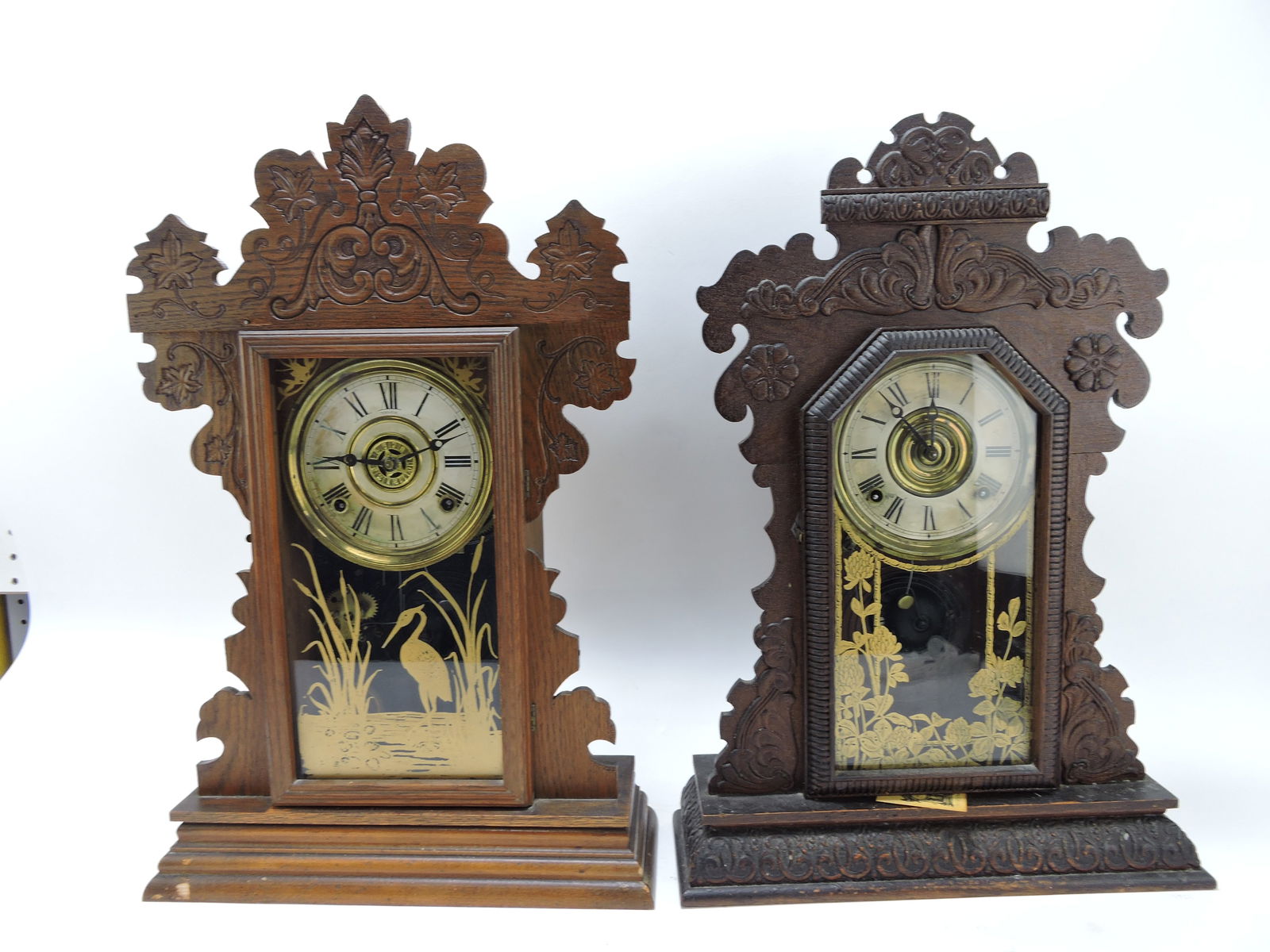 Lot of 2 kitchen shelf clocks, various (1 of 1)