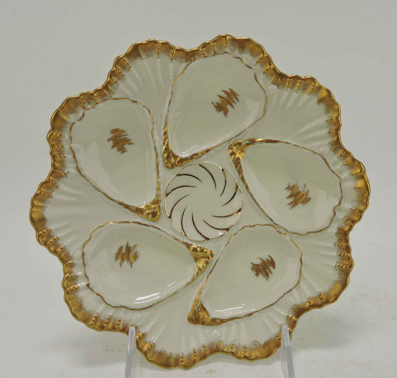 Weimar 8 1/4" five well oyster plate (1 of 1)