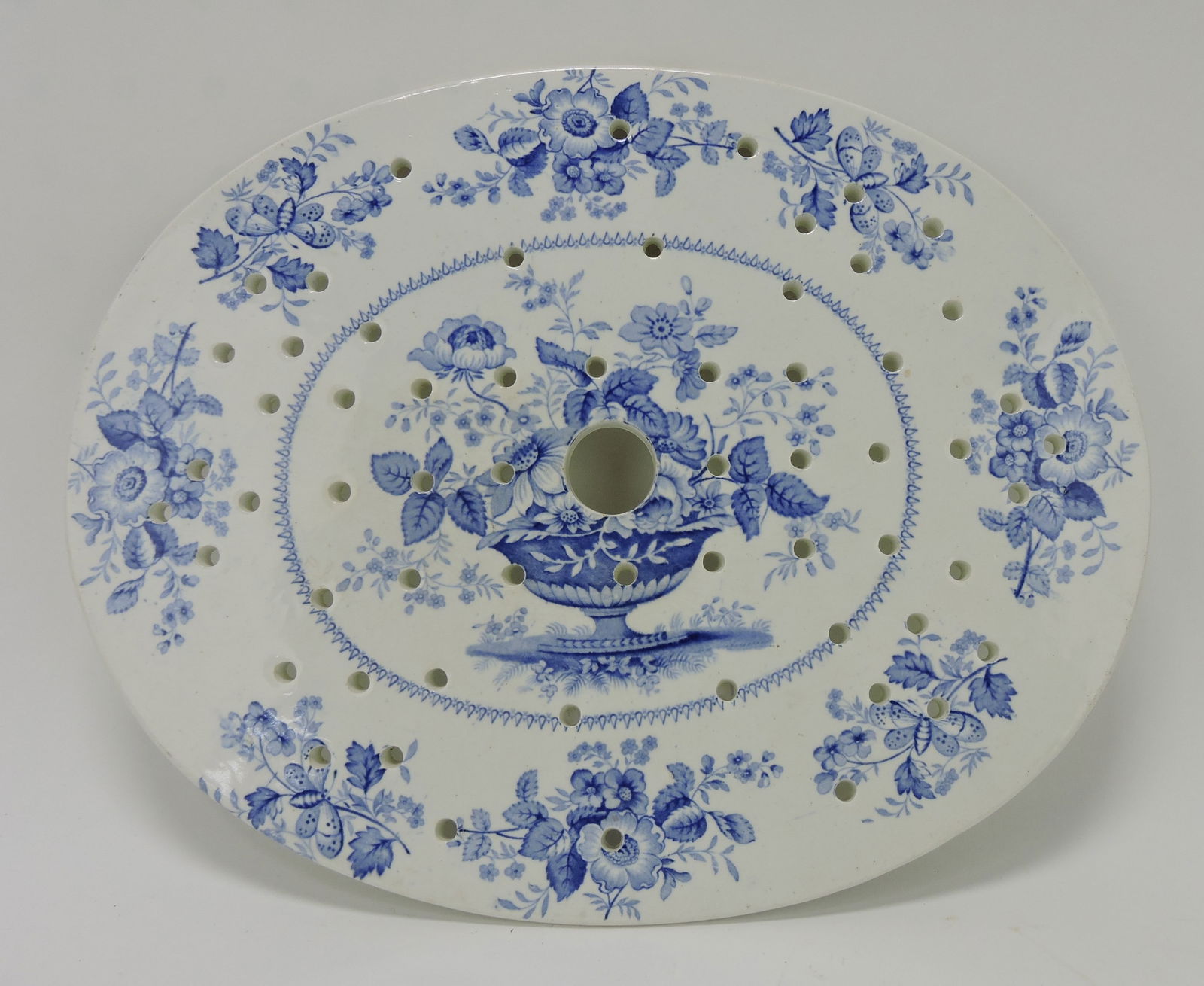 Blue & white Staffordshire drainer: by John William Ridgeway c.1814-30, Portland Basket pattern, 12 1/4" x 10"
