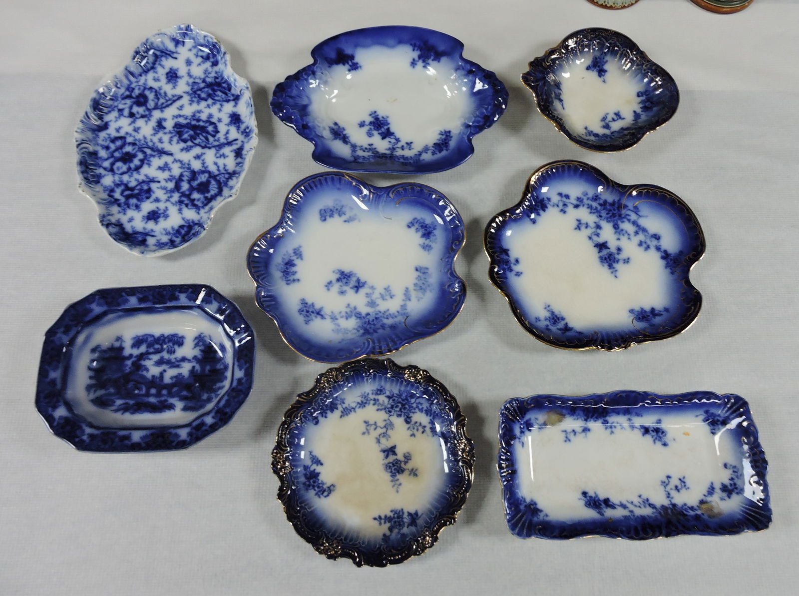 Flow Blue lot of 8 trays and bowls (1 of 1)