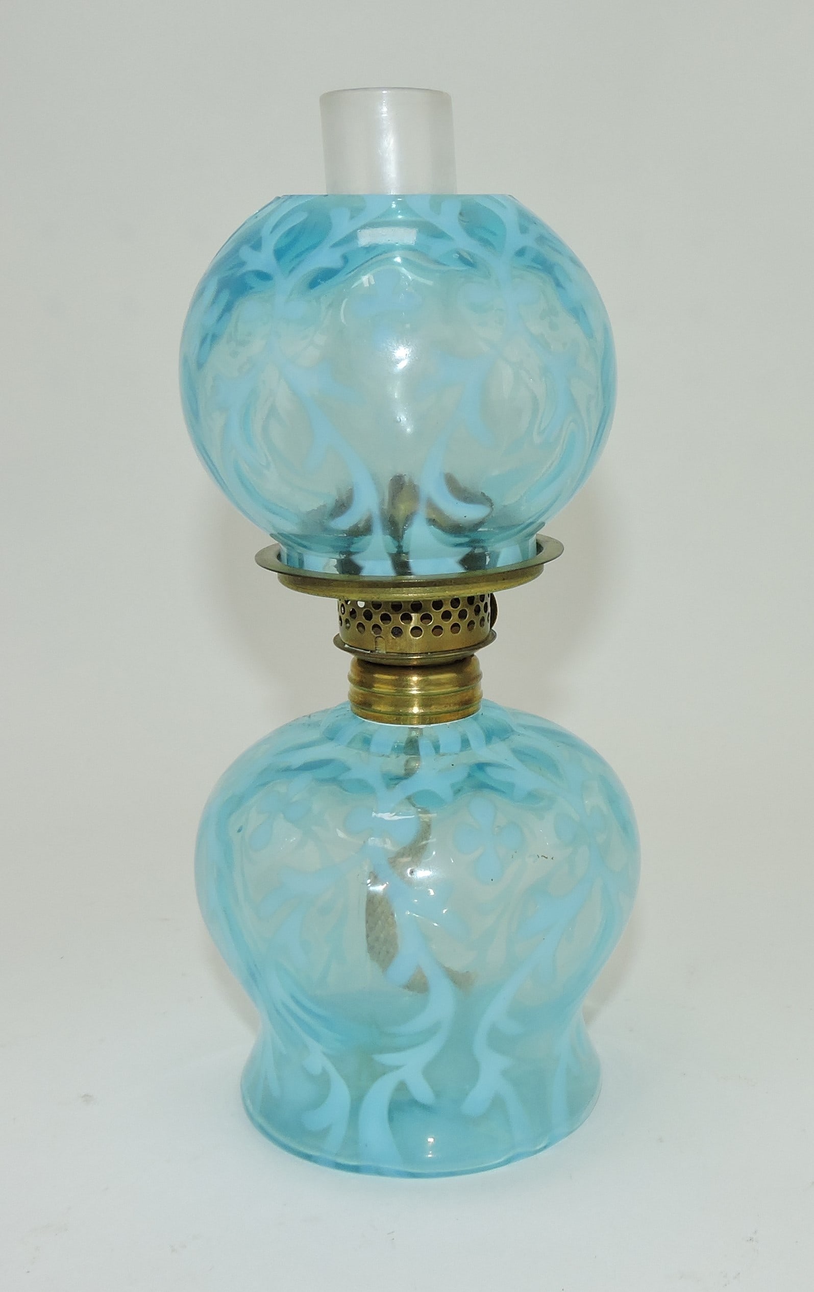 Blue opalescent Spanish lace (1 of 1)