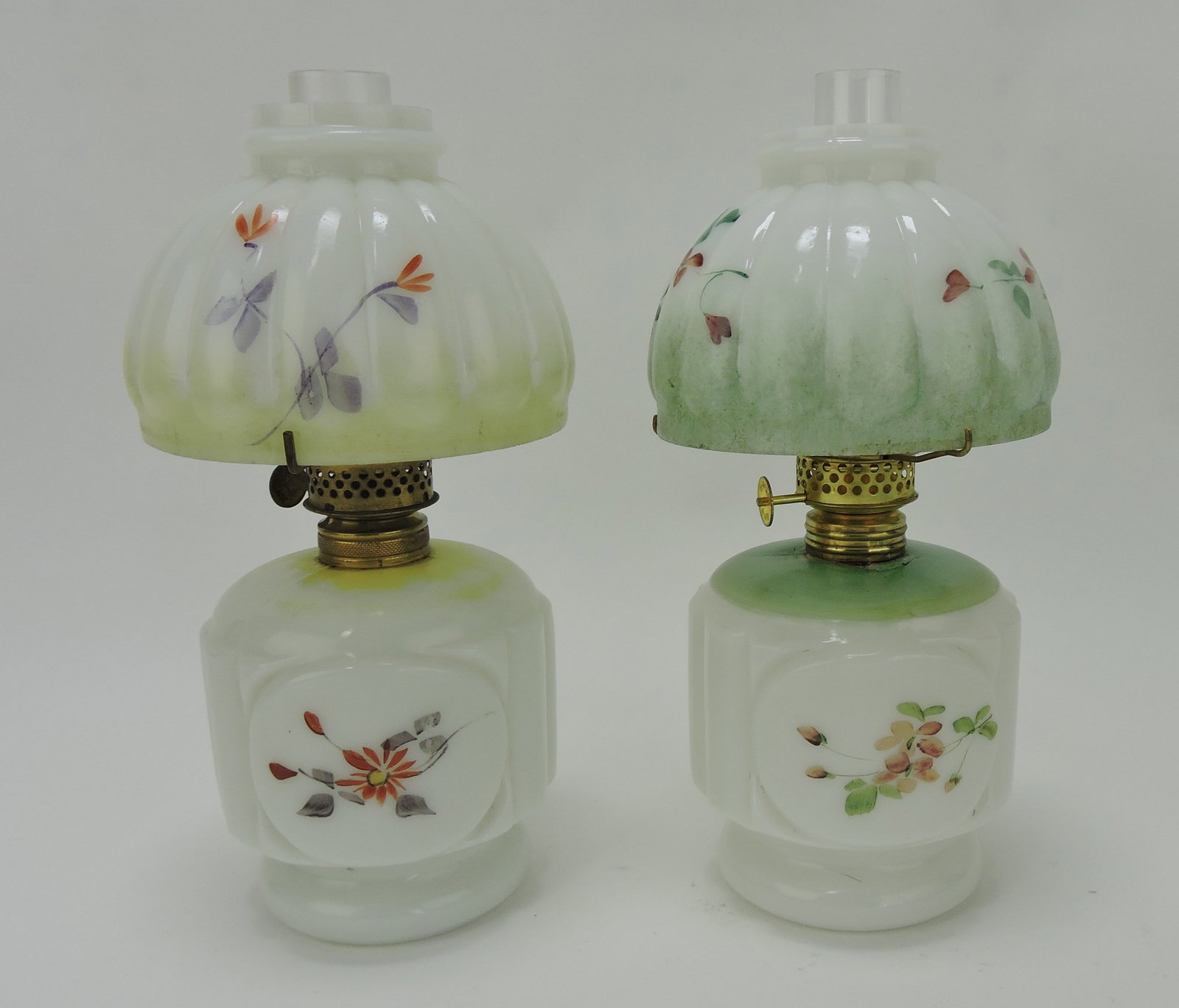 Lot of 2 milk glass miniature lamps, (1 of 1)