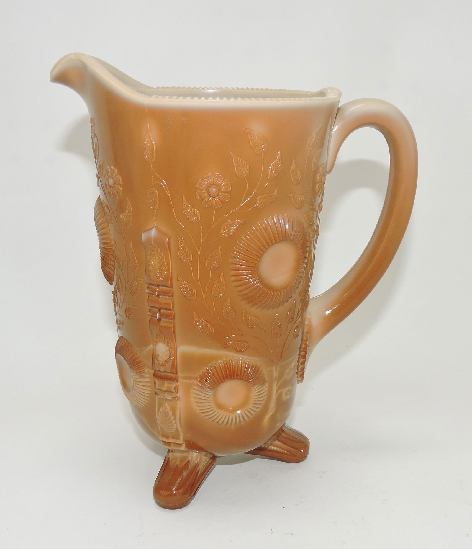 Greentown chocolate ruffled eye (1 of 1)