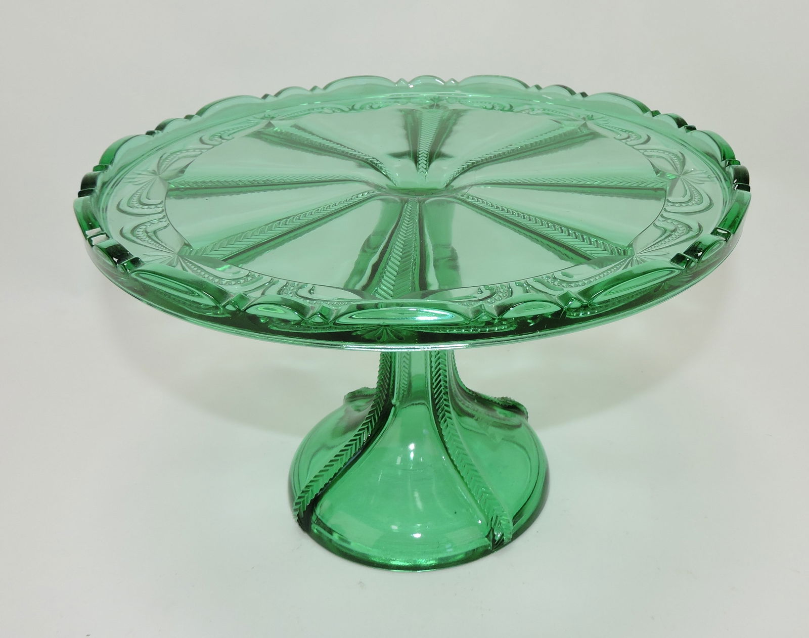 Greentown emerald green Herringbone (1 of 1)