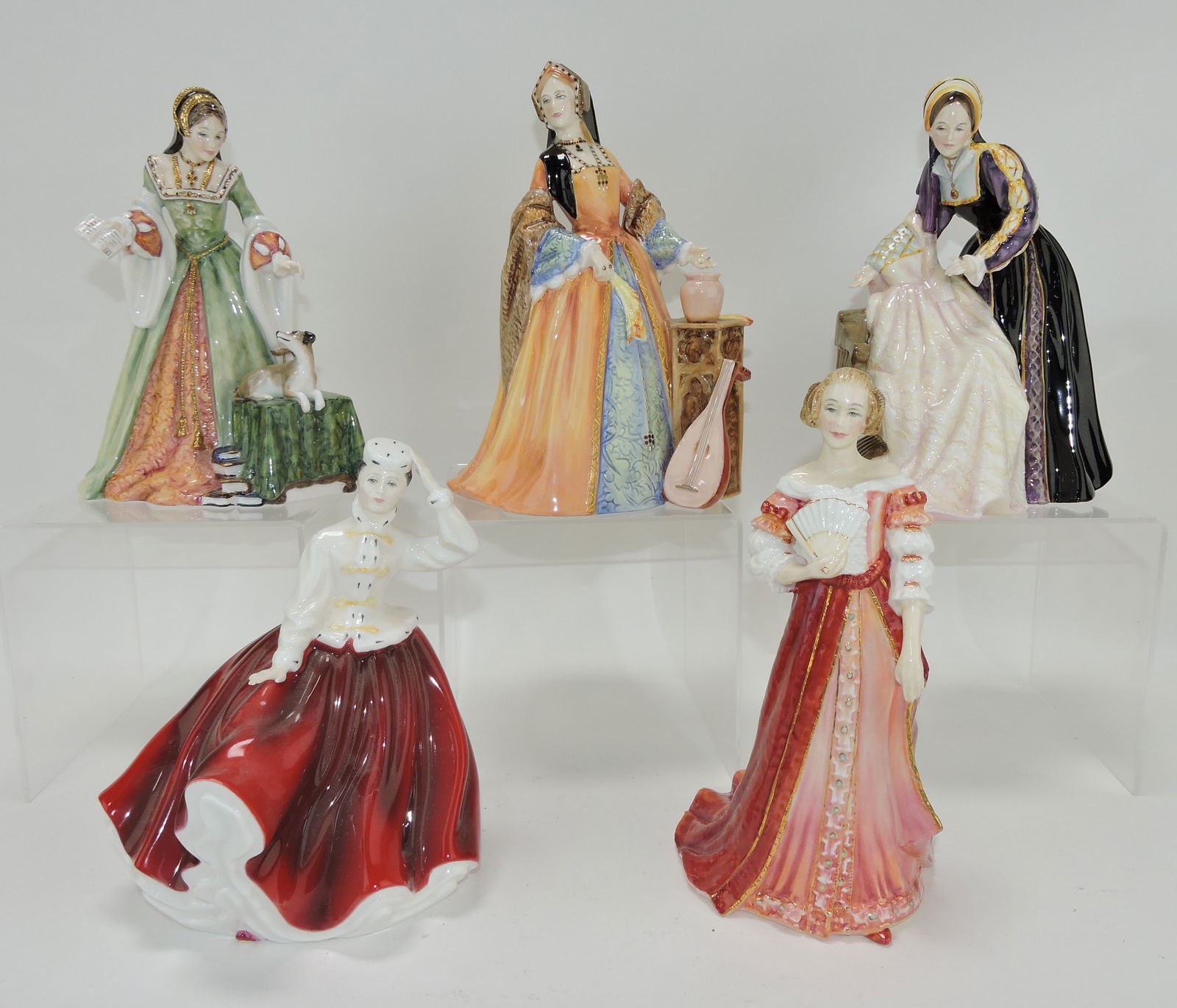 Royal Doulton lot of 5 lady figures: (1 of 1)
