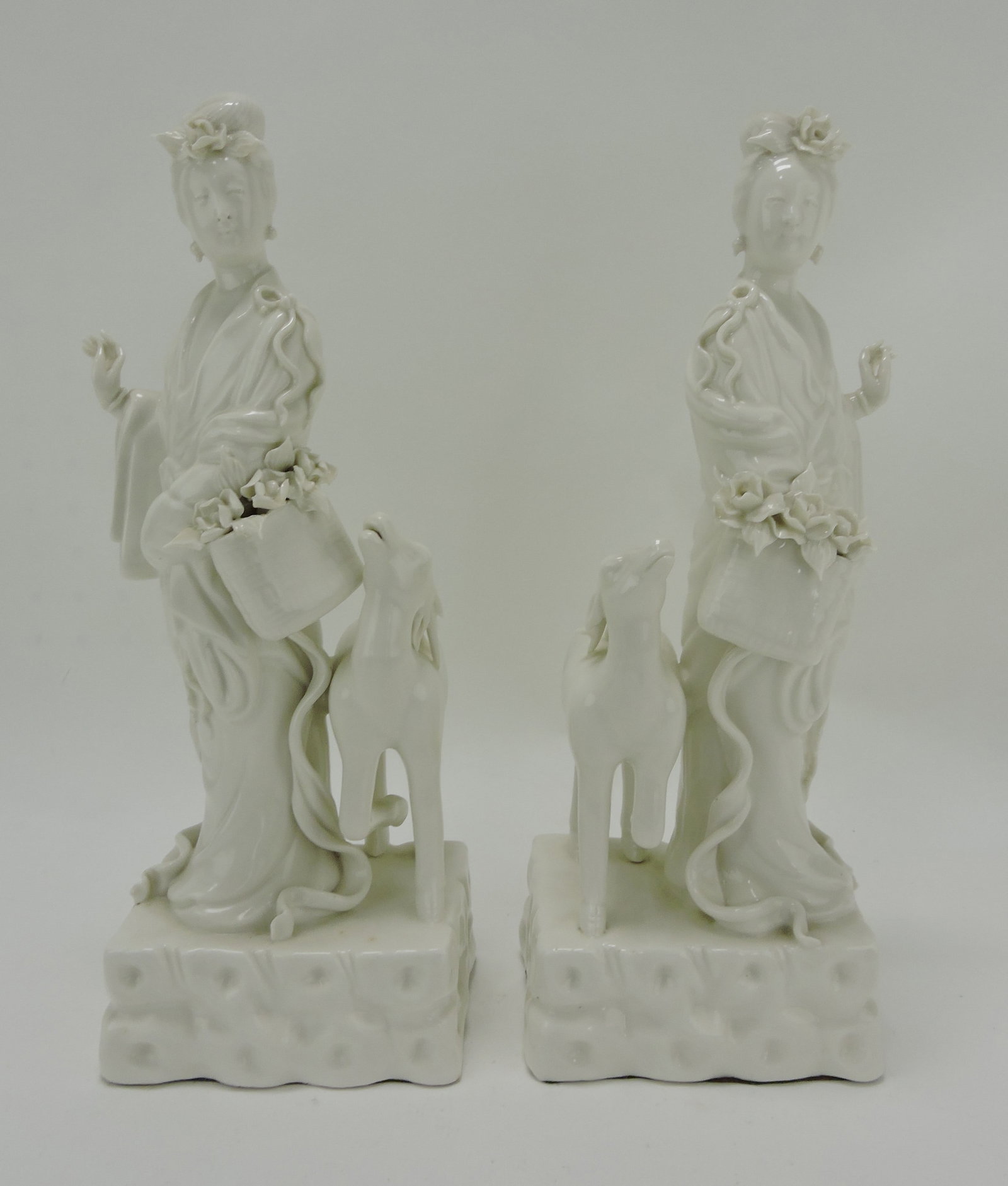 Hong Kong pair of white porcelain: Oriental ladies with deer, 14"