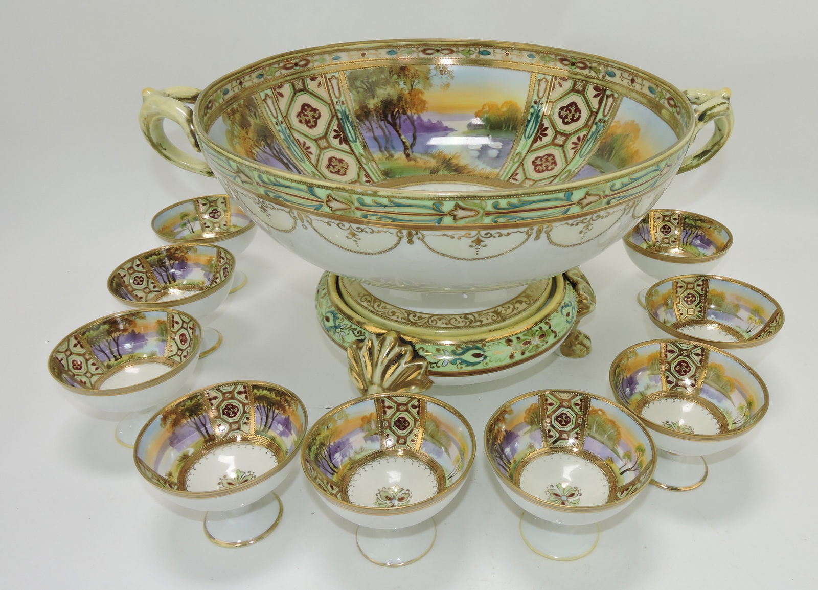 Monumental Nippon punch set with (1 of 5)