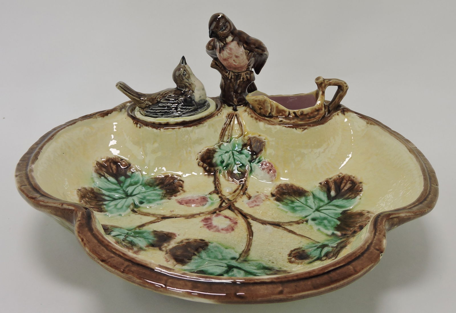 Thomas Forester majolica rustic (1 of 1)