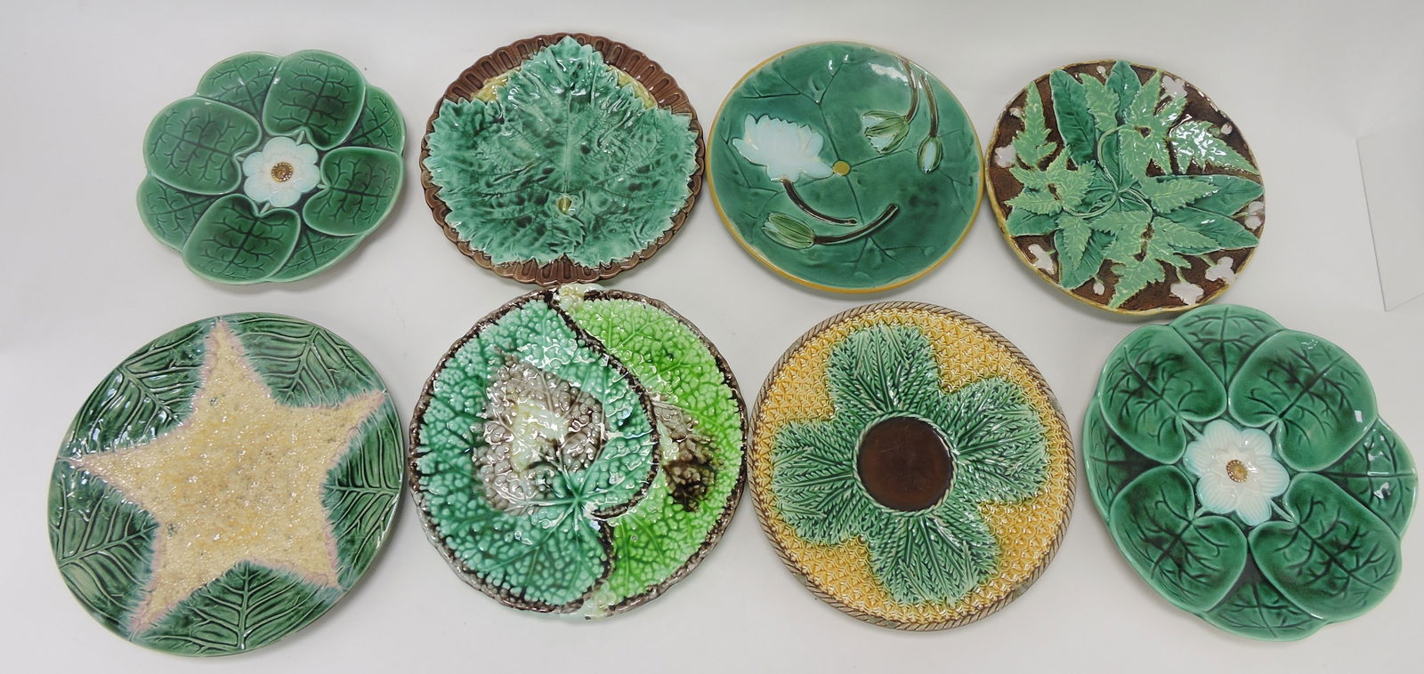 Majolica lot of 8 plates, various (1 of 1)
