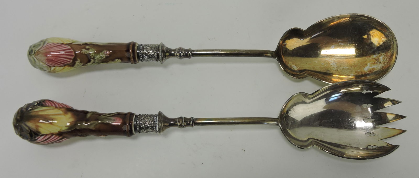 Wedgwood majolica salad fork and (1 of 1)