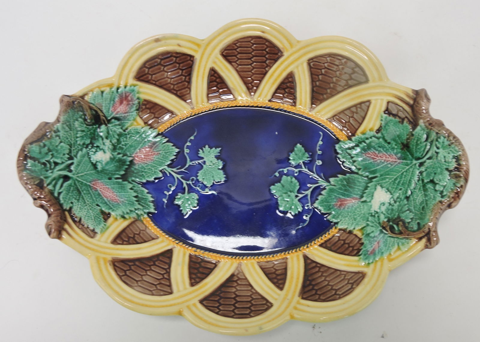 Wedgwood majolica grape and wicker: tray, cobalt center, 11 3/4"