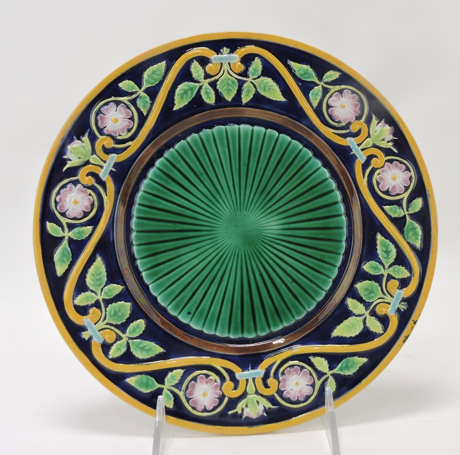 George Jones cobalt majolica plate: with flower blossom border, 9"