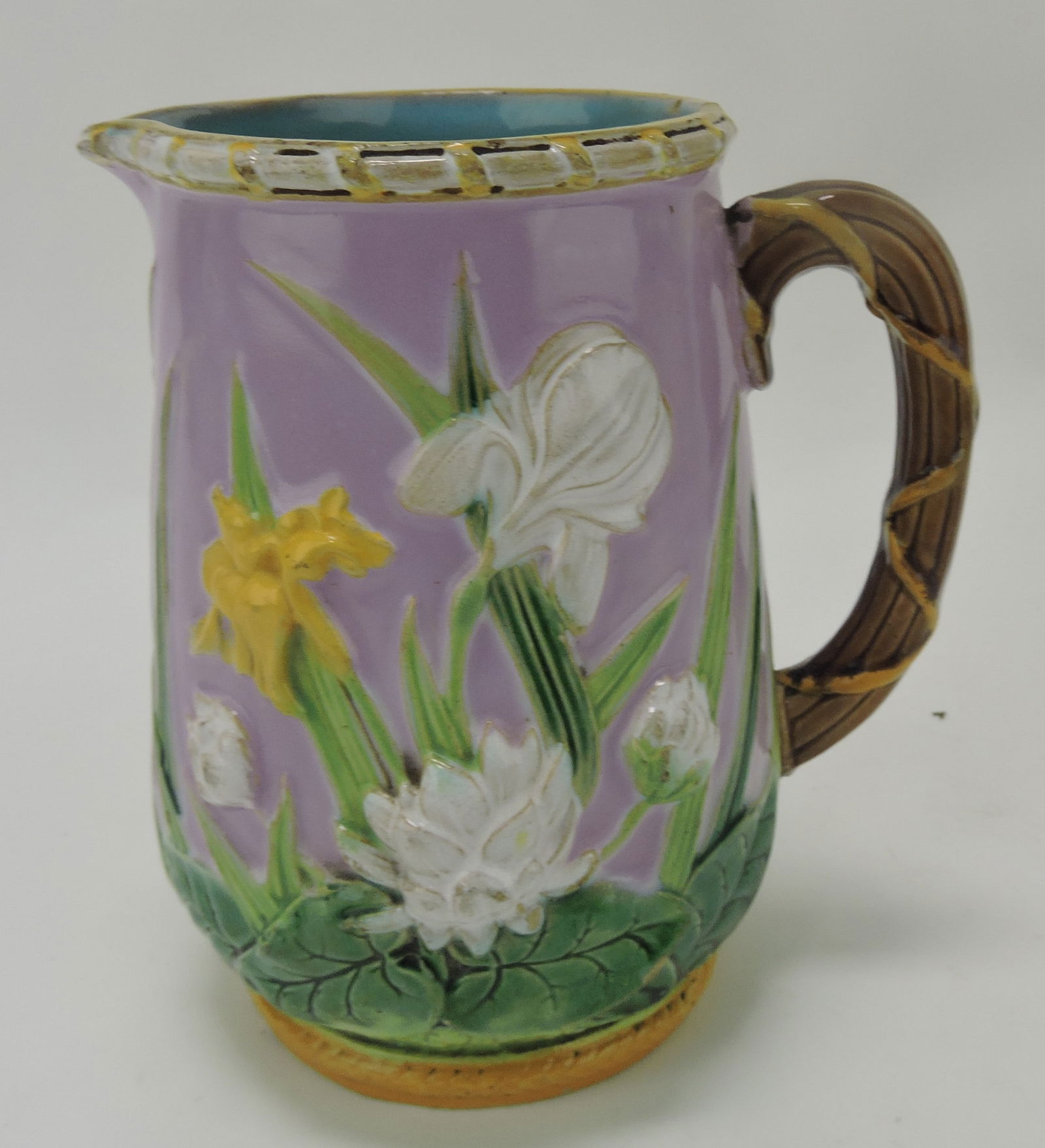 George Jones majolica water lily: pitcher, 6 1/2", hairline