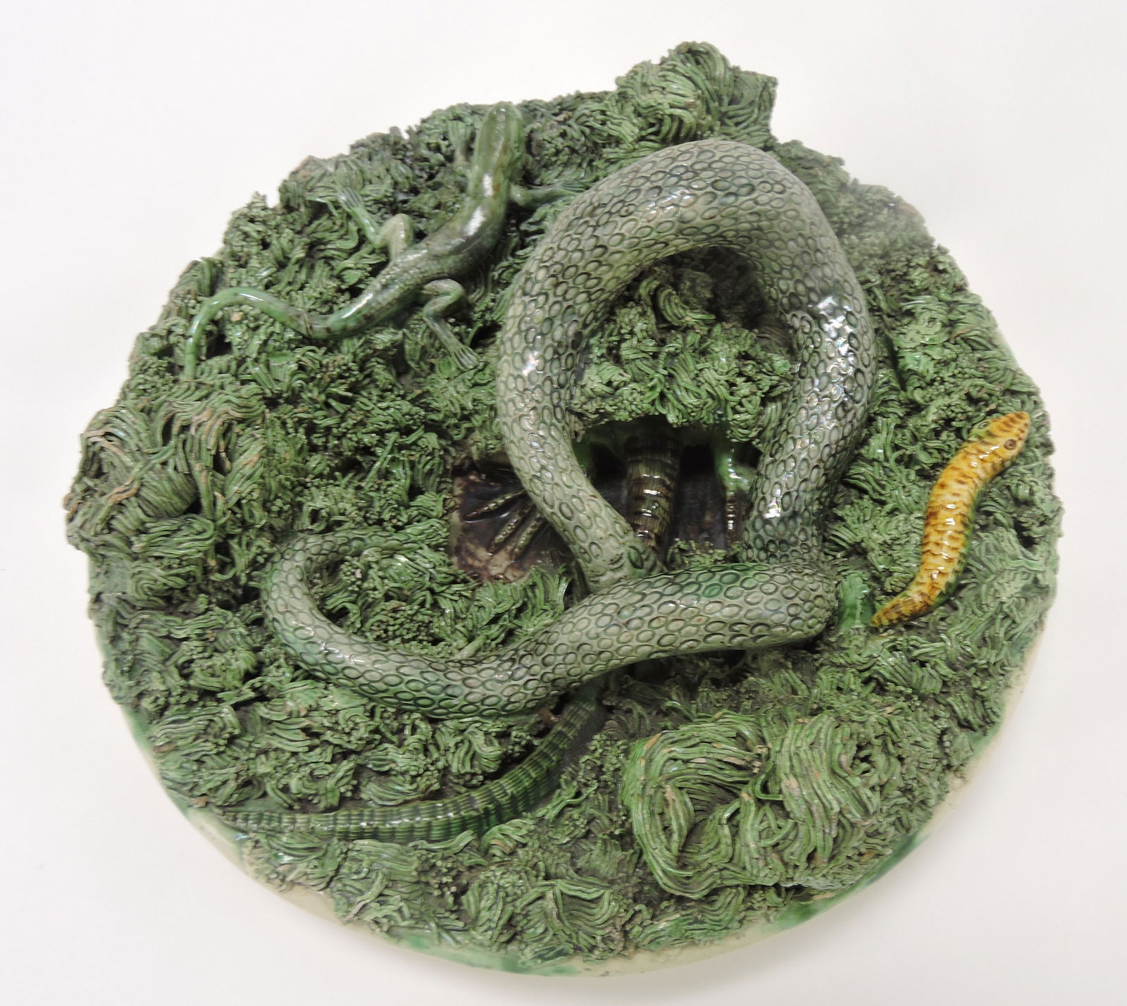 Portugal palissy majolica wall plaque (1 of 1)