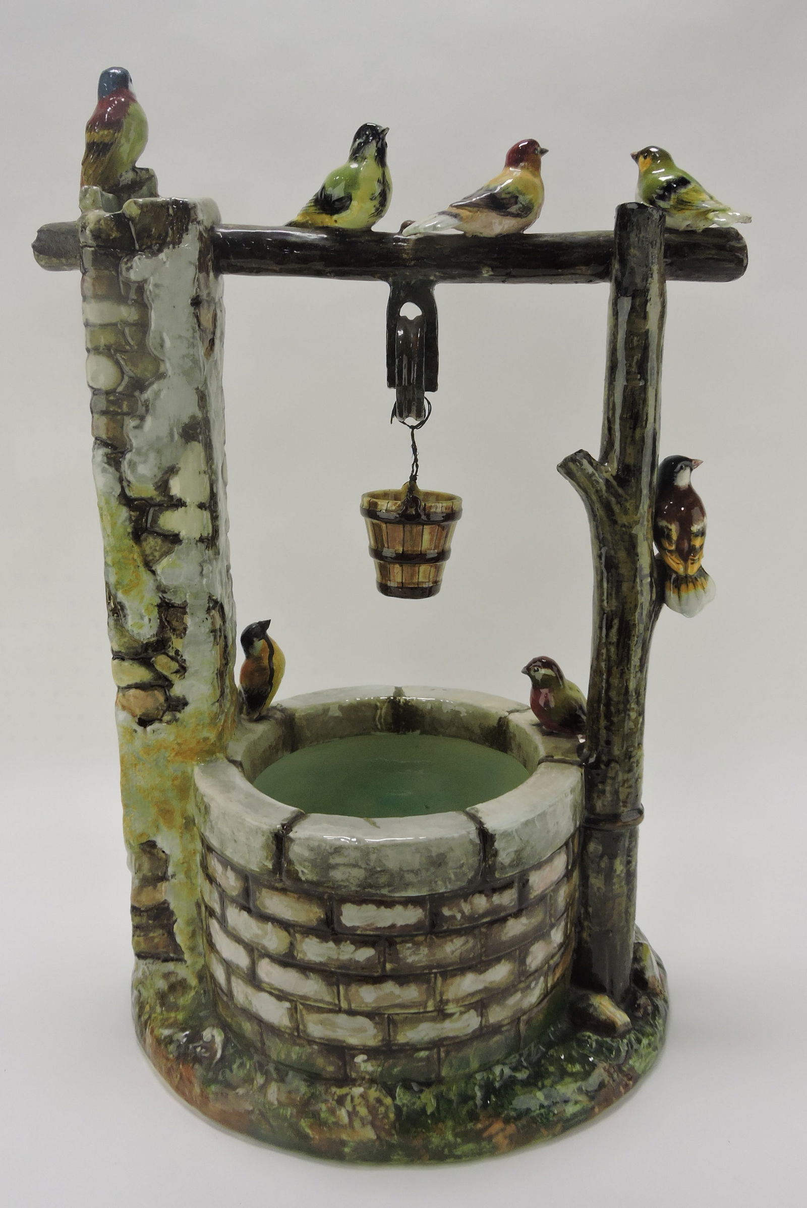 Jerome Massier majolica wishing: well with singing frogs, 21"