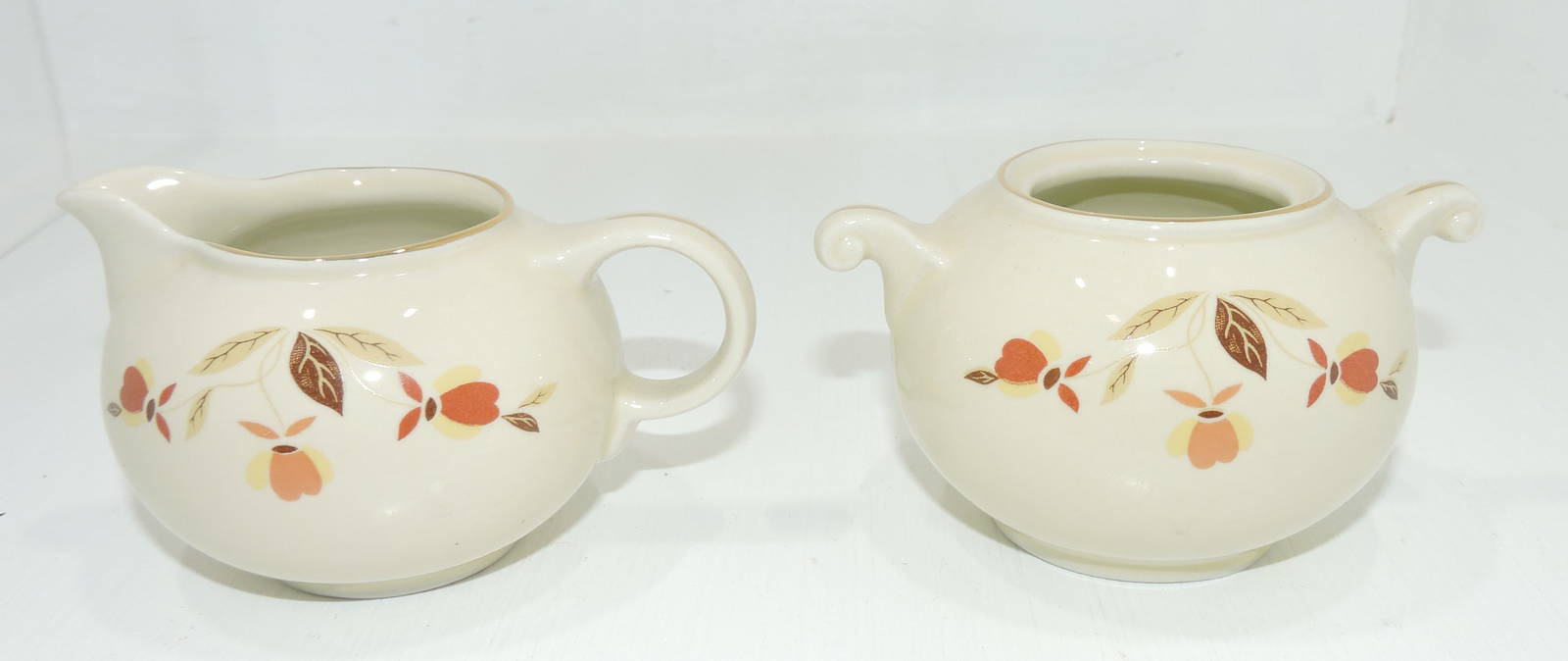 Hall China Autumn Leaf Lot Of 12 Creamers, Auction