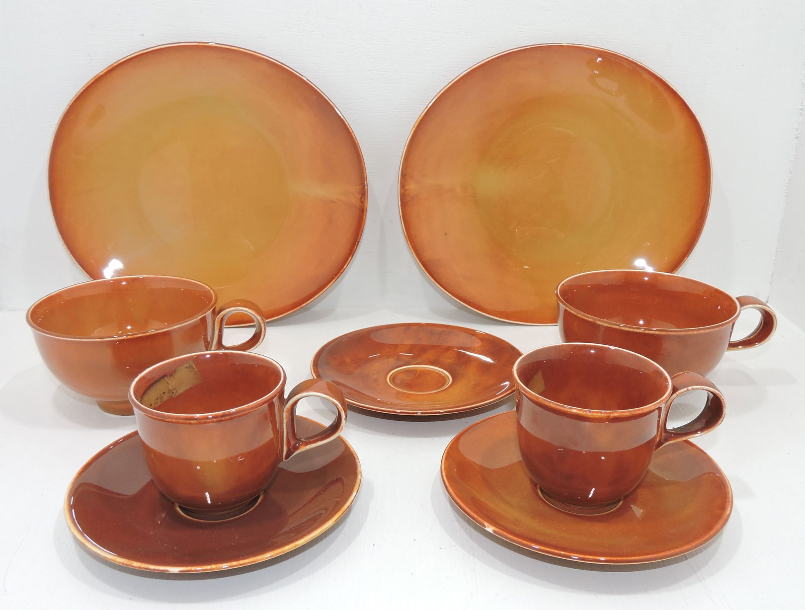 Hall China Eva Zeisel lot of 7 pieces with (1 of 1)