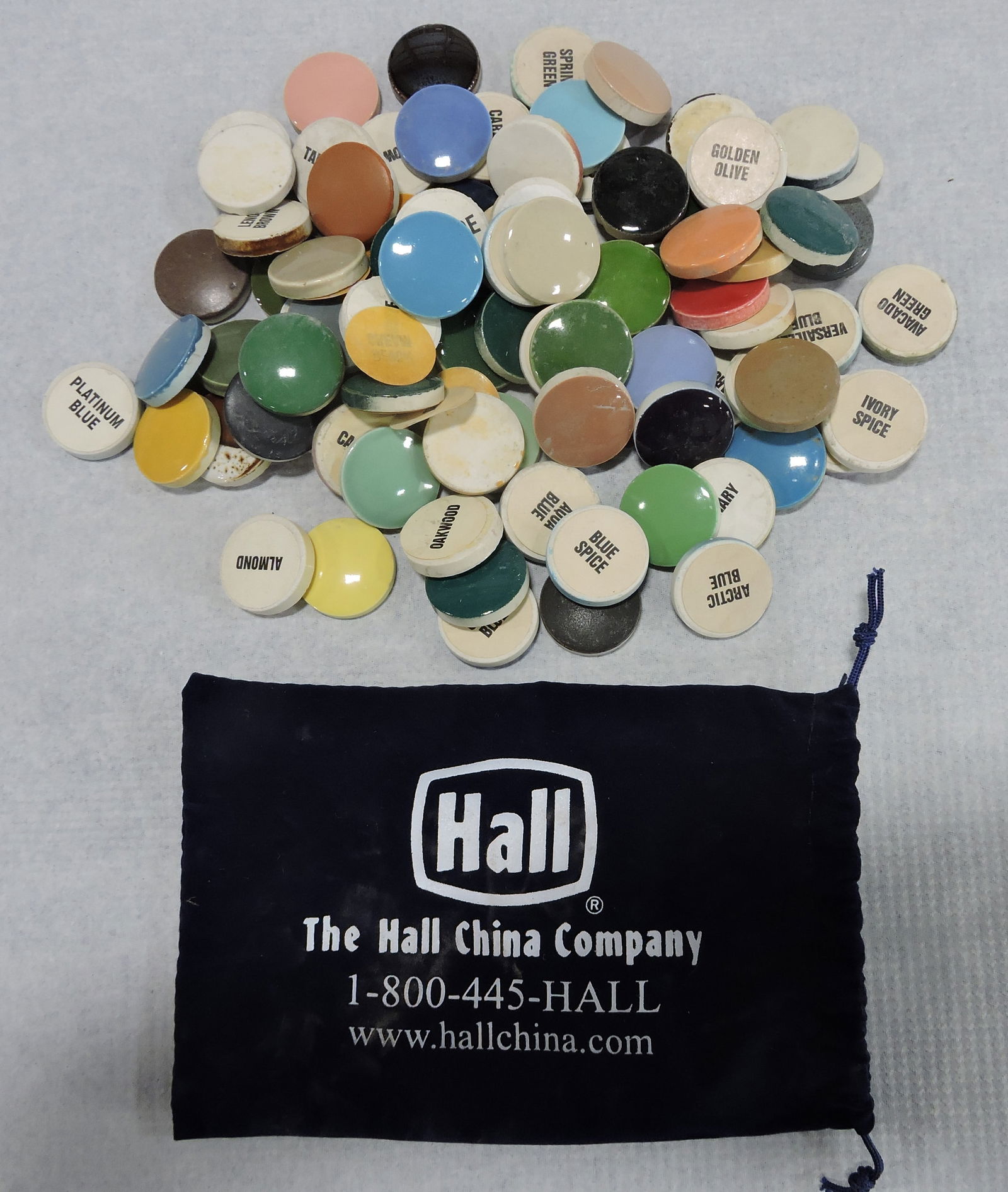 Hall China bag of color chips, quantity and (1 of 1)