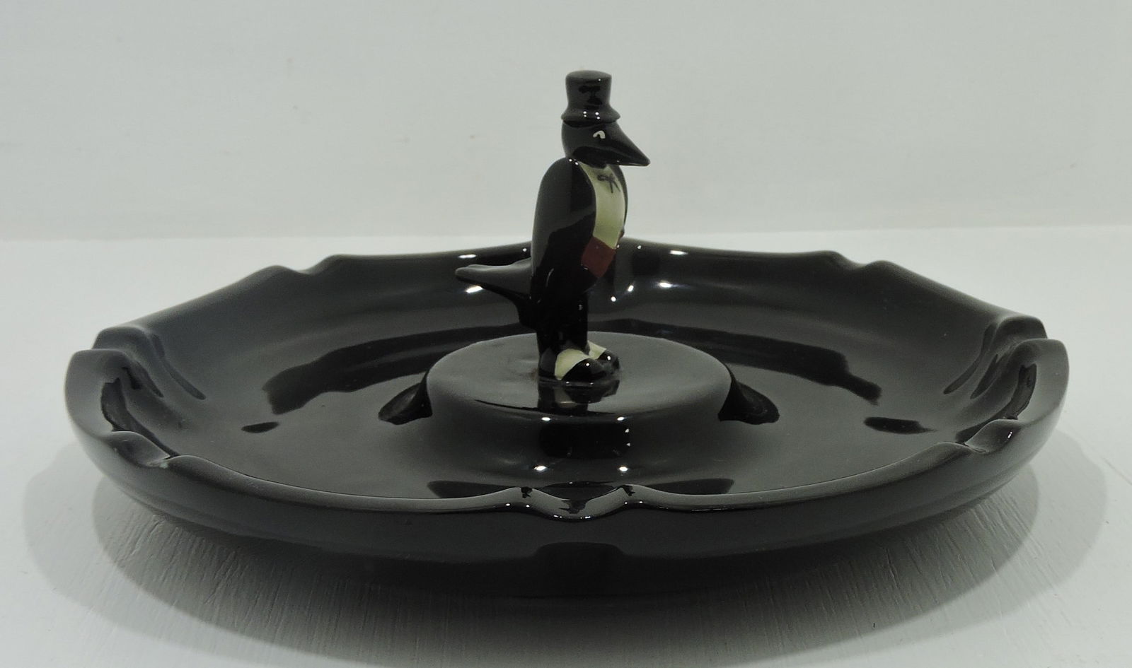 Hall China RARE crow ashtray, 9", #667, (1 of 1)