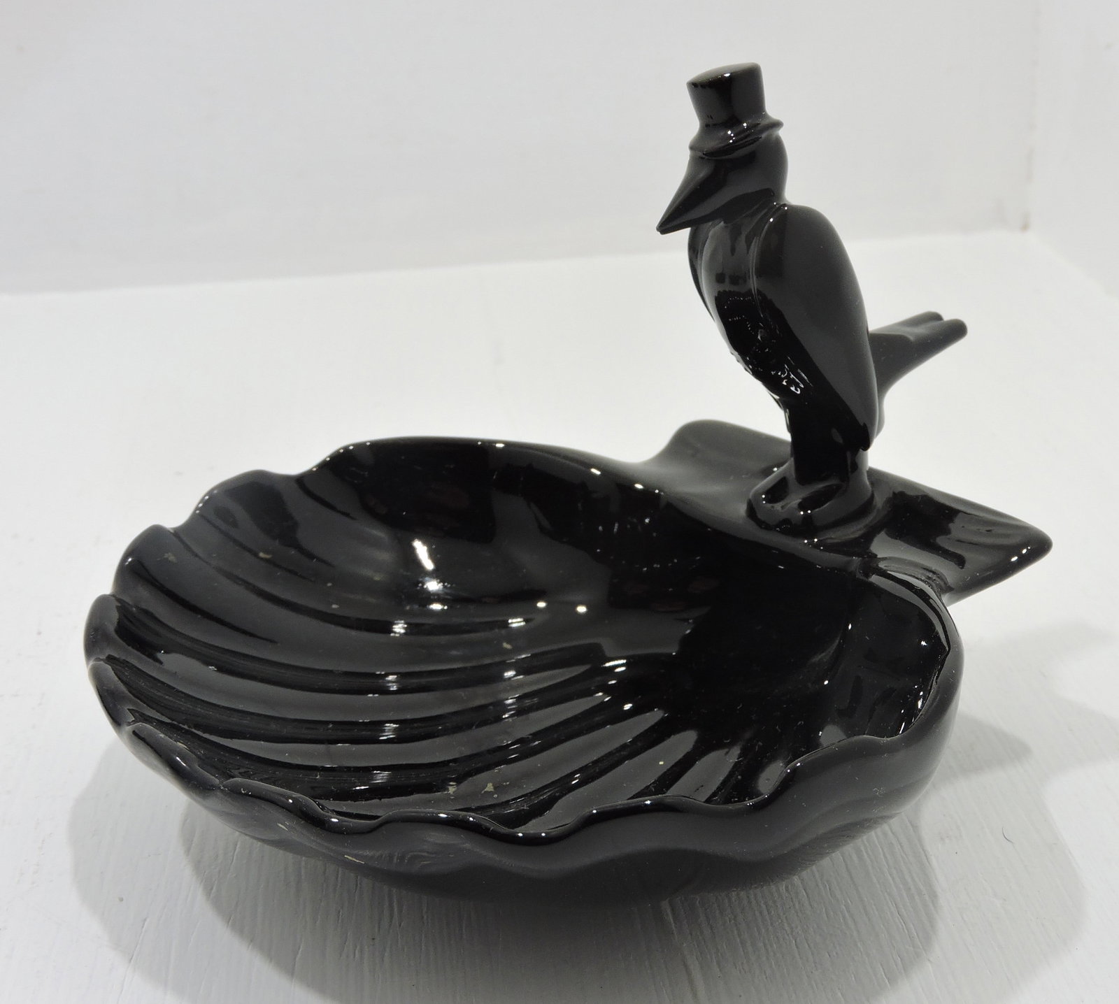 Hall China RARE crow on shell ashtray: #229, sample made for Old Crow Whiskey and was never produced