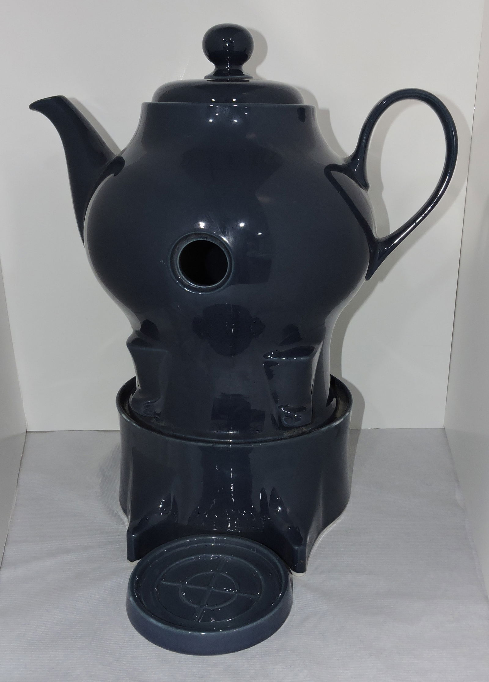 Hall China cobalt blue tea dispenser (1 of 1)