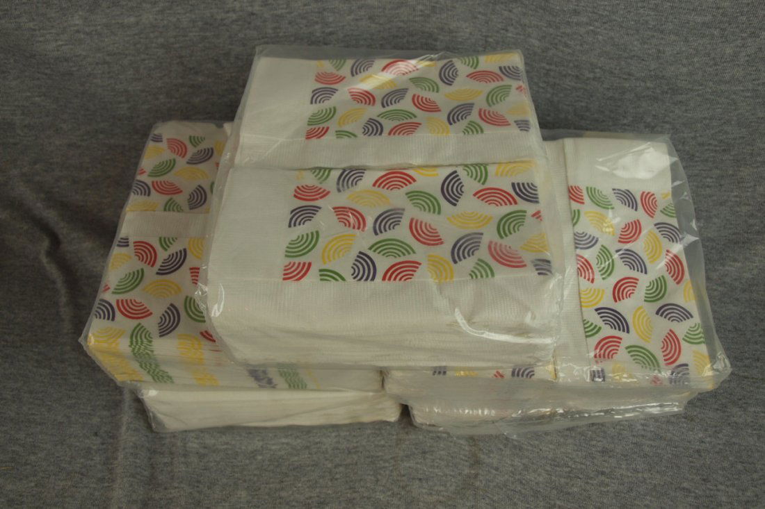 Fiesta lot of 5 packages of paper napkins: Fiesta lot of 5 packages of paper napkins