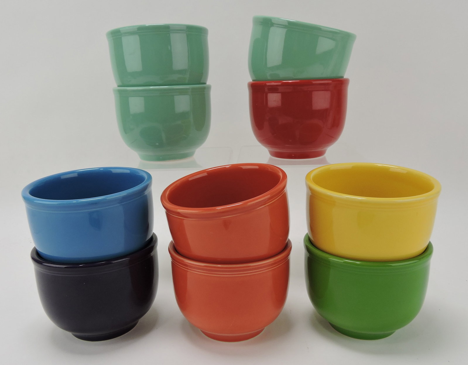 Fiesta Post 86 chili bowl group, 10 mixed: .
