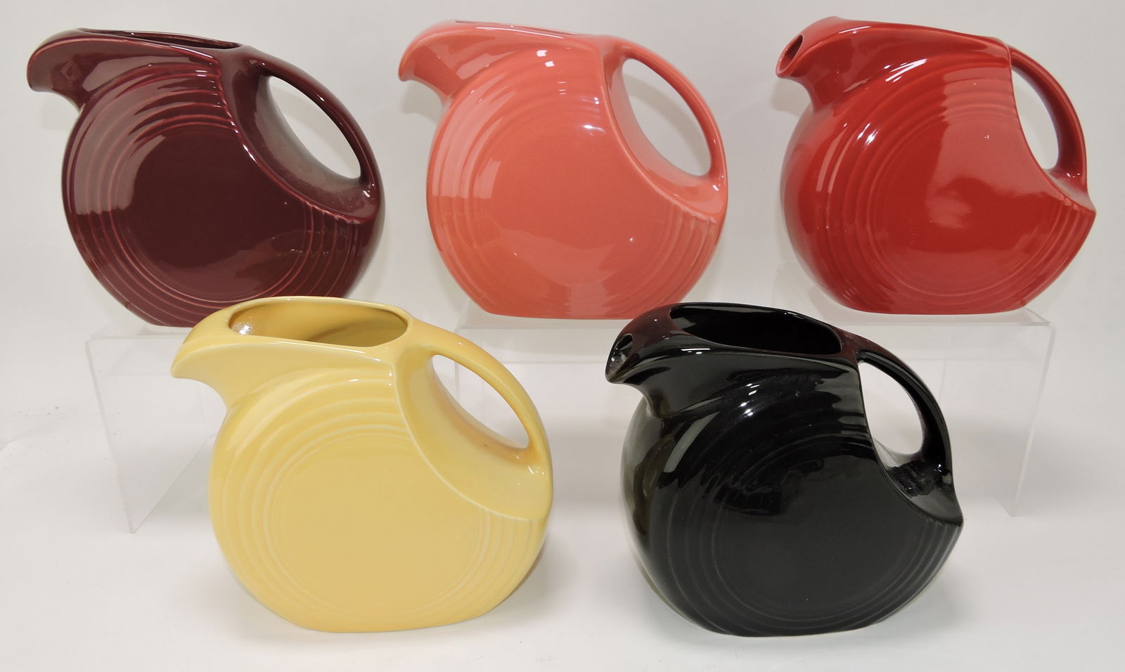 Fiesta Post 86 disc water pitcher (1 of 1)