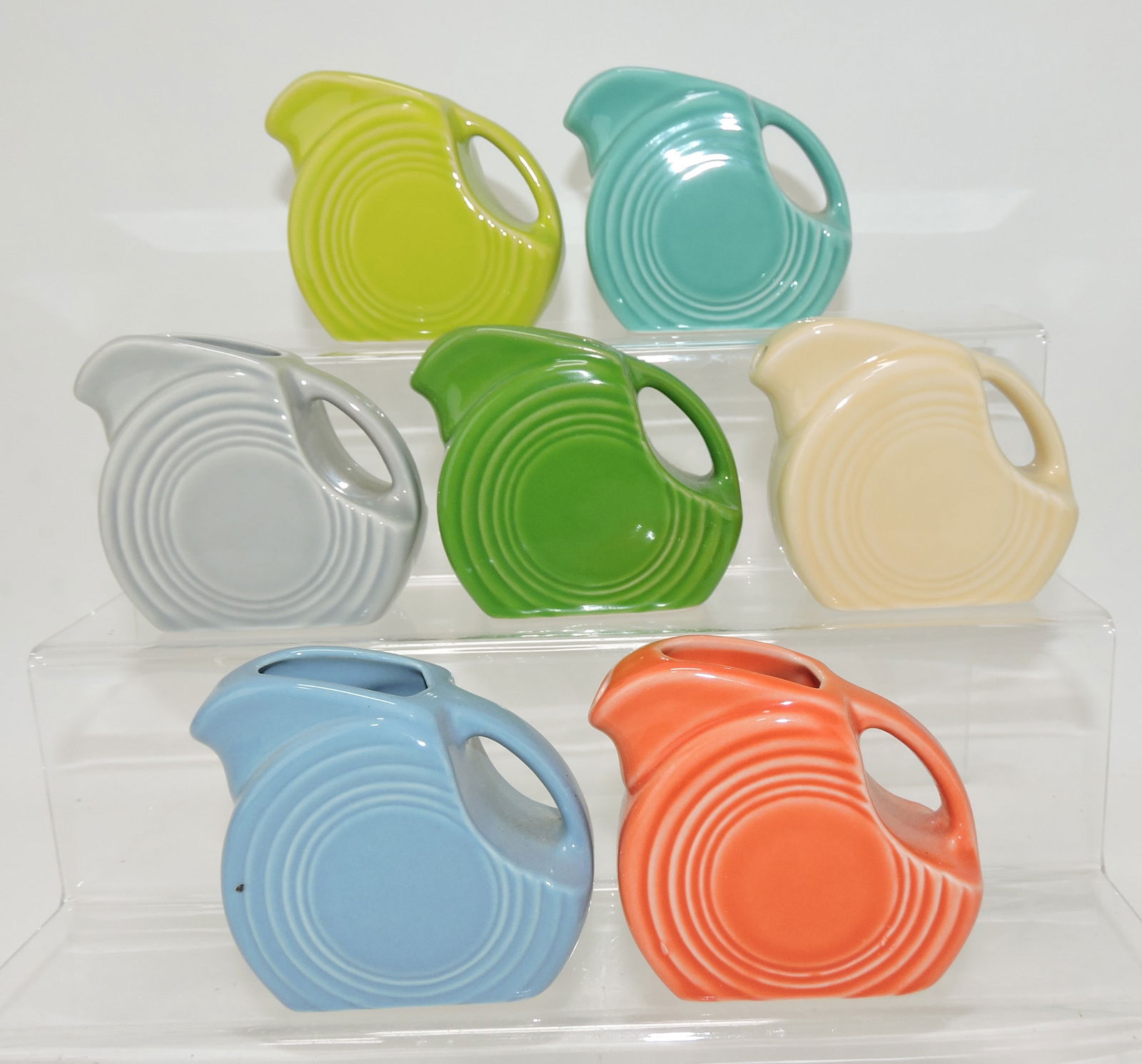 Fiesta Post 86 mini disc pitcher group (1 of 1)
