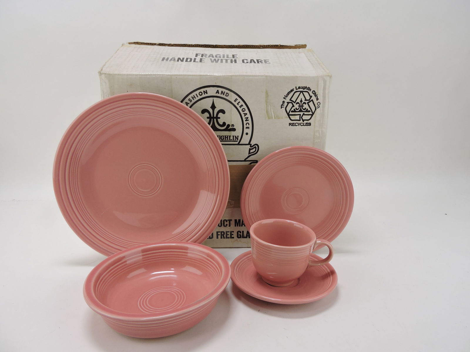 Fiesta Post 86 rose set of 4 - 5 pc place (1 of 1)