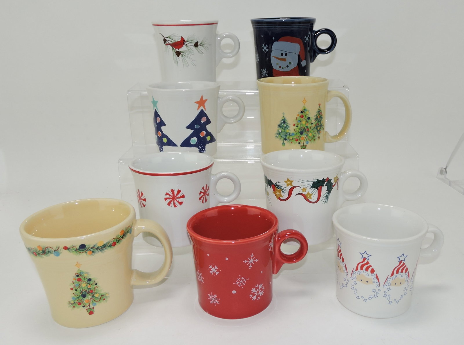 Fiesta Post 86 lot of 9 Christmas or: winter themed mugs
